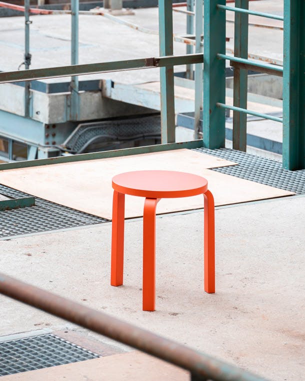 ALVAR AALTOS ‘IMPERIAL ORANGE’ ARTEK 60 STOOL. 20 LIMITEDS. ALVAR AALTOS ‘IMPERIAL ORANGE’ ARTEK 60 STOOL. 20 LIMITEDS.