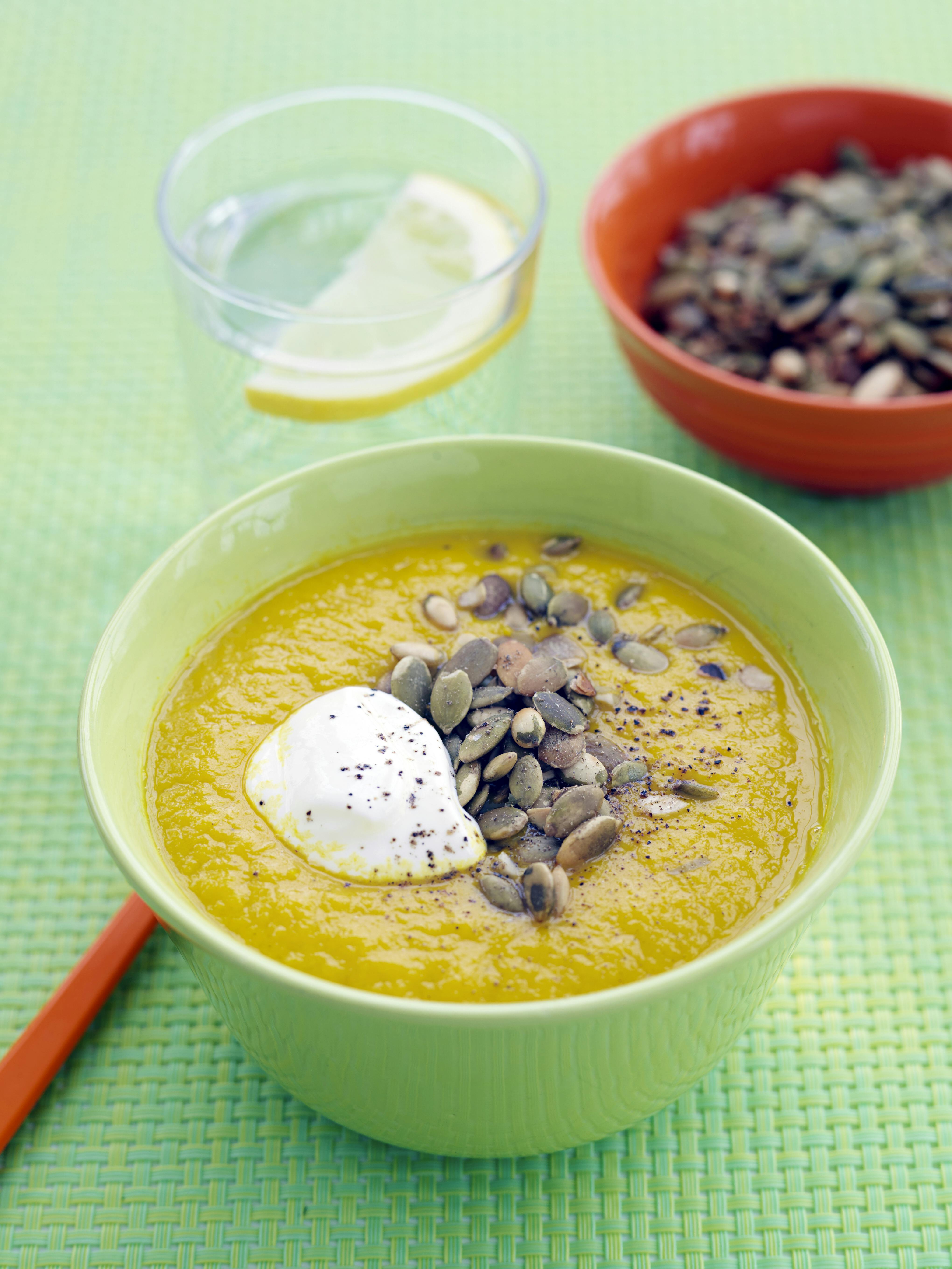 Oppskrift Gulrotsuppe med ingefær sunn suppe