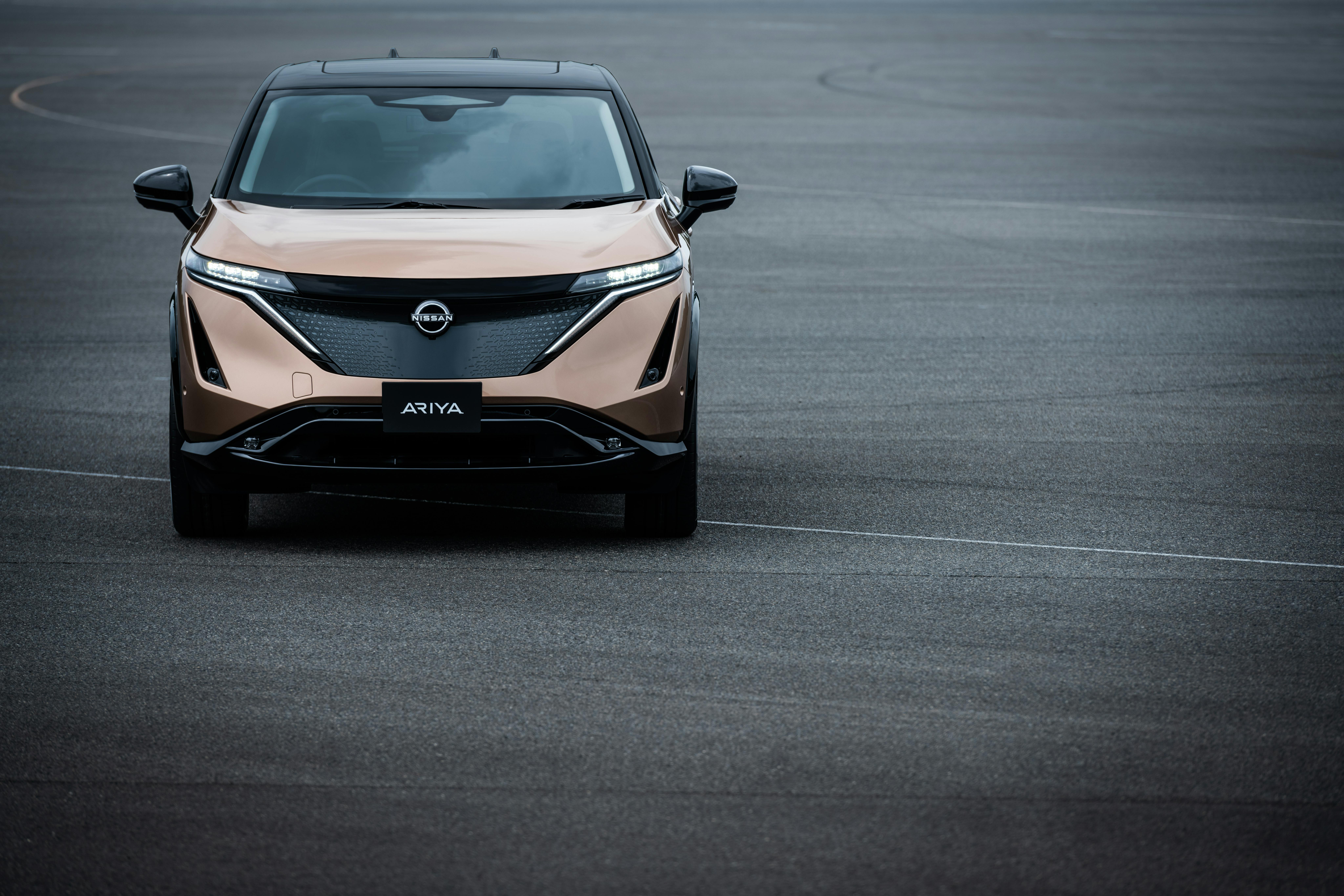Nissan Ariya elbil elektrisk SUV crossover kWh kw opladning 4x4 firehjulstræk forhjulstræk front bronche