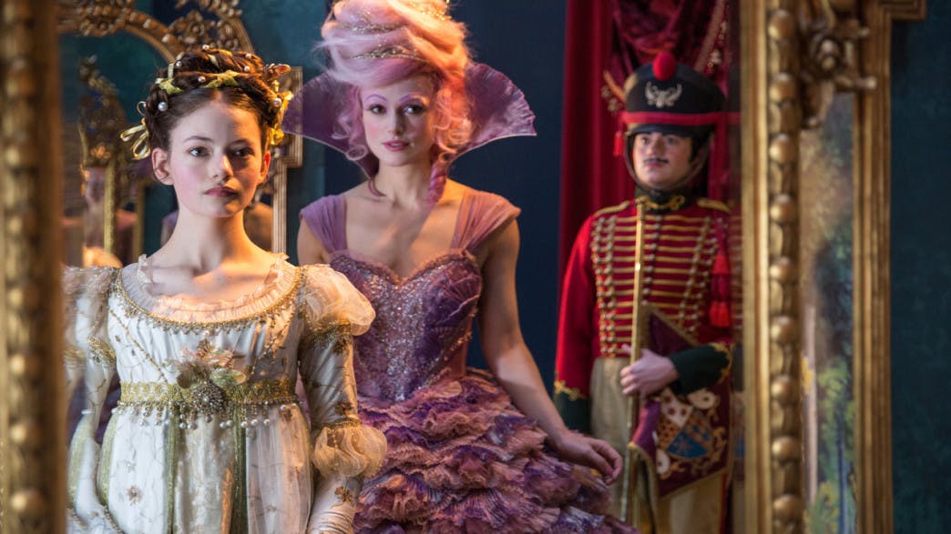 Den nye Disney film Nøddeknækkeren og de fire Kongeriger er i biograferne nu. Nye Disney film | Nøddeknækkeren og de fire Kongeriger