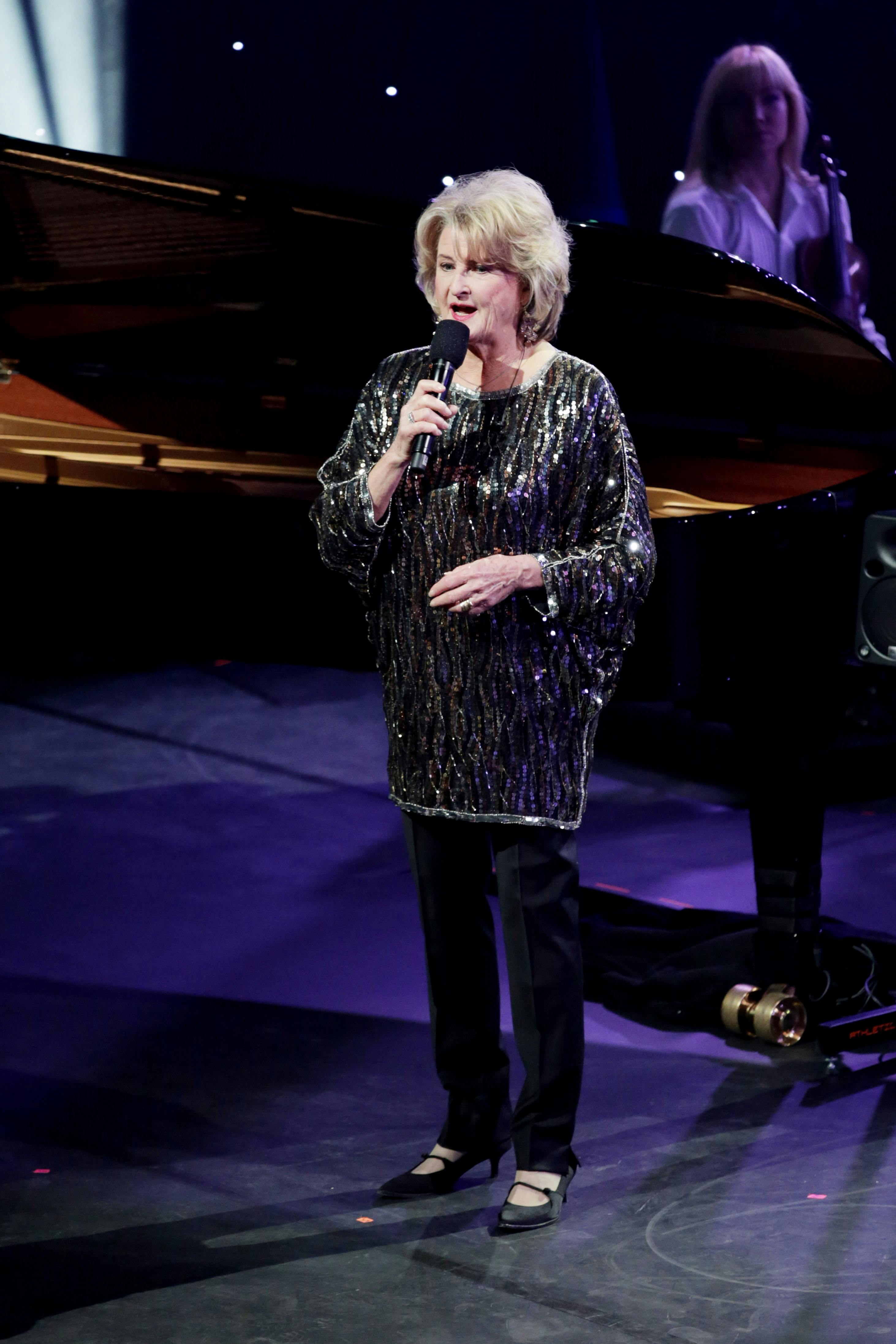 Karin Krog på scenen