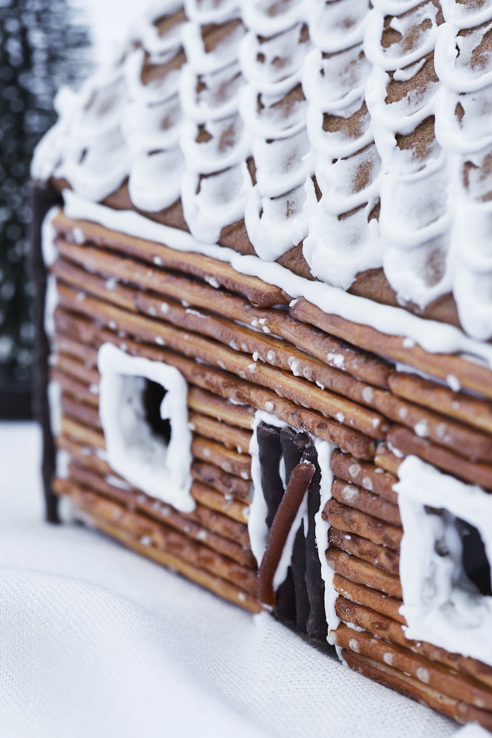 Déco de Noël sucrée : 11 maisons de pain d'épices trop mignonnes - C'est  encore un peu Noël