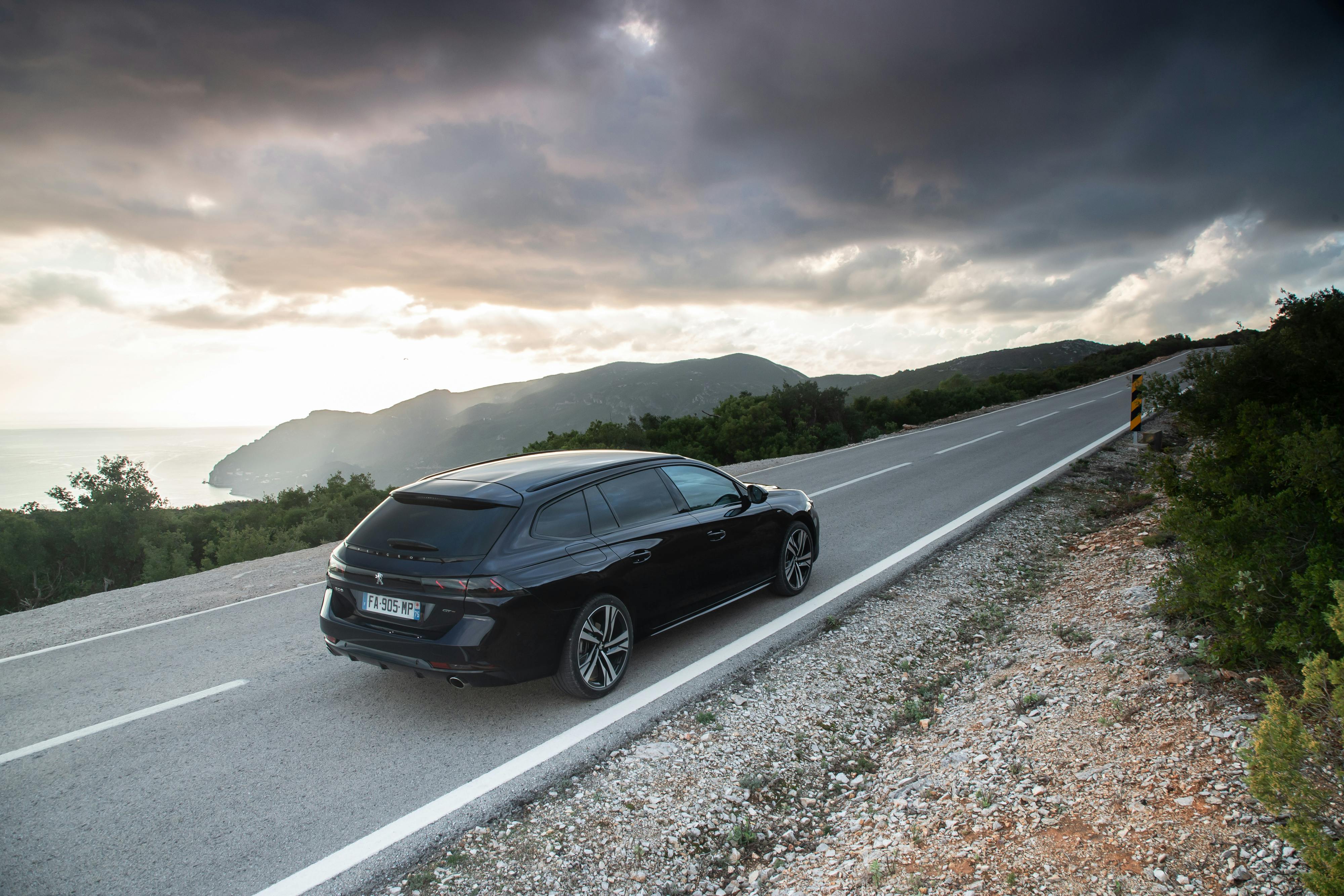 Peugeot 508 SW stationcar bagfra