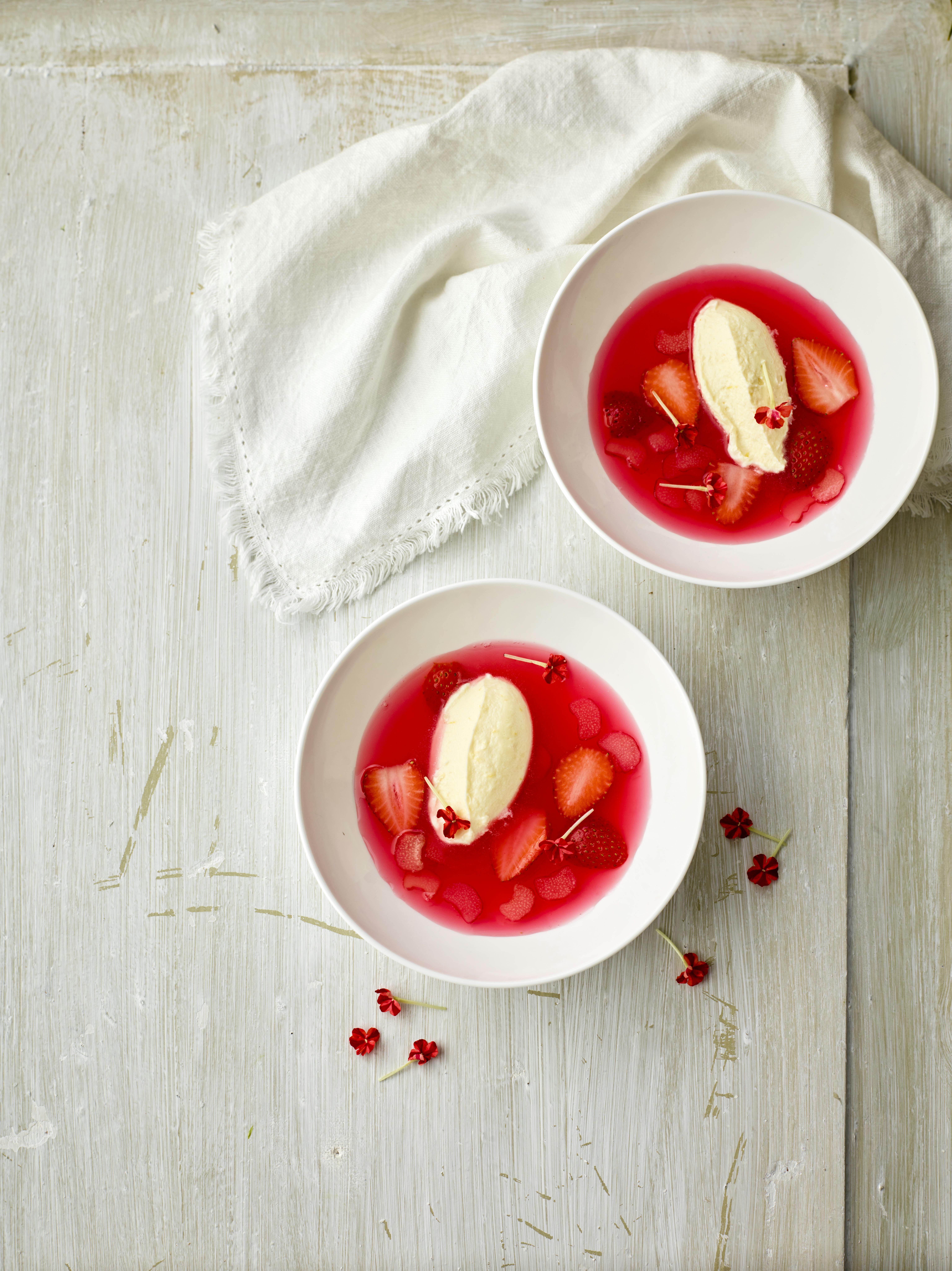 rabarbrasuppe oppskrift