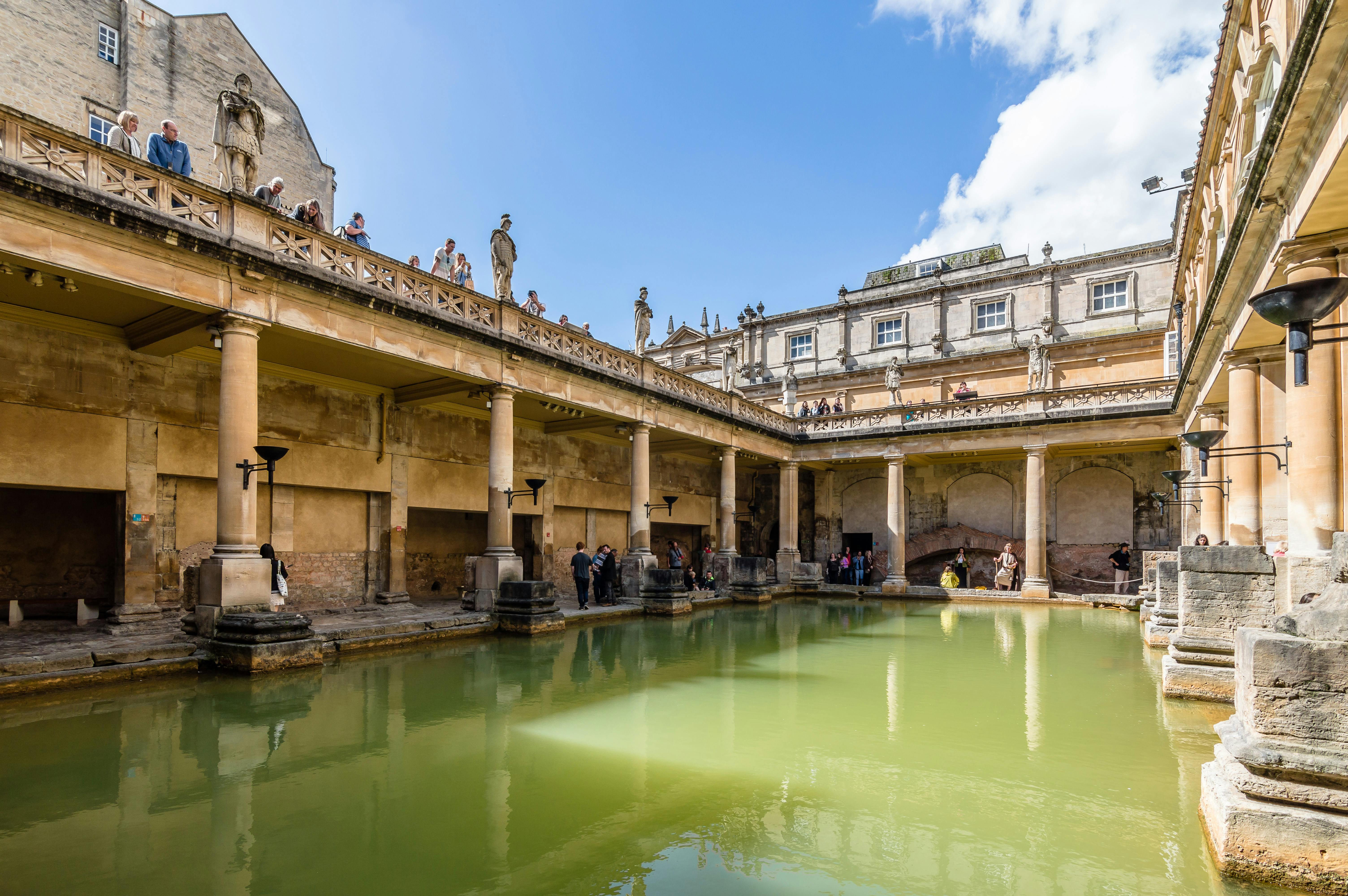 Romersk bad, Bath