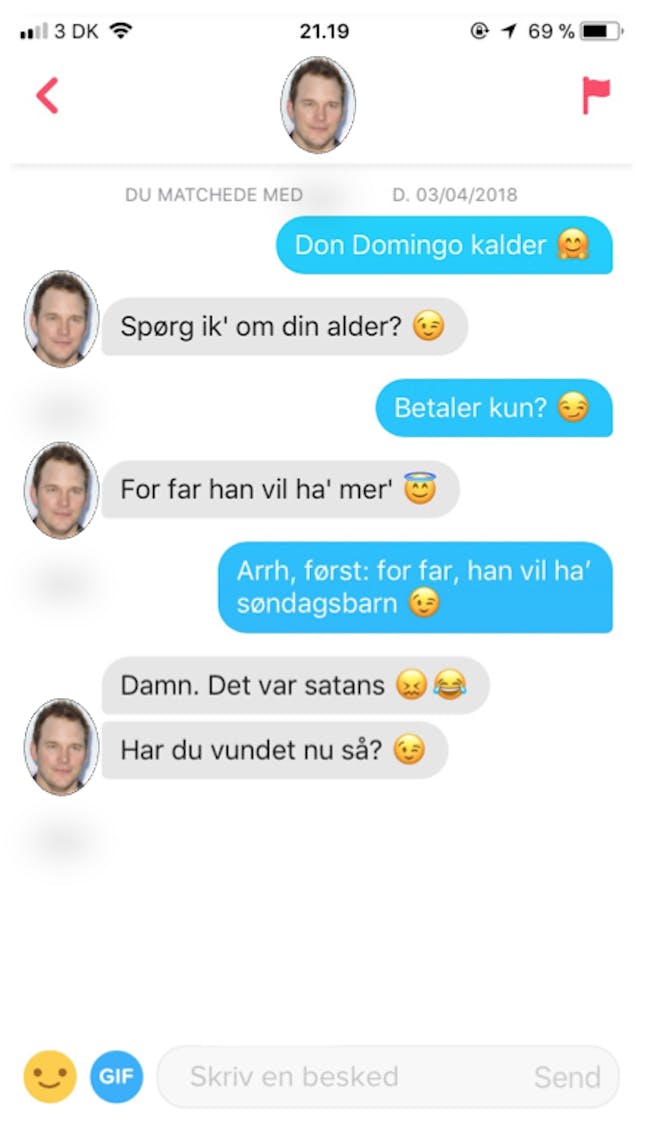 Det er en datingside til danskere, der enten selv er i uniform eller har sendt.