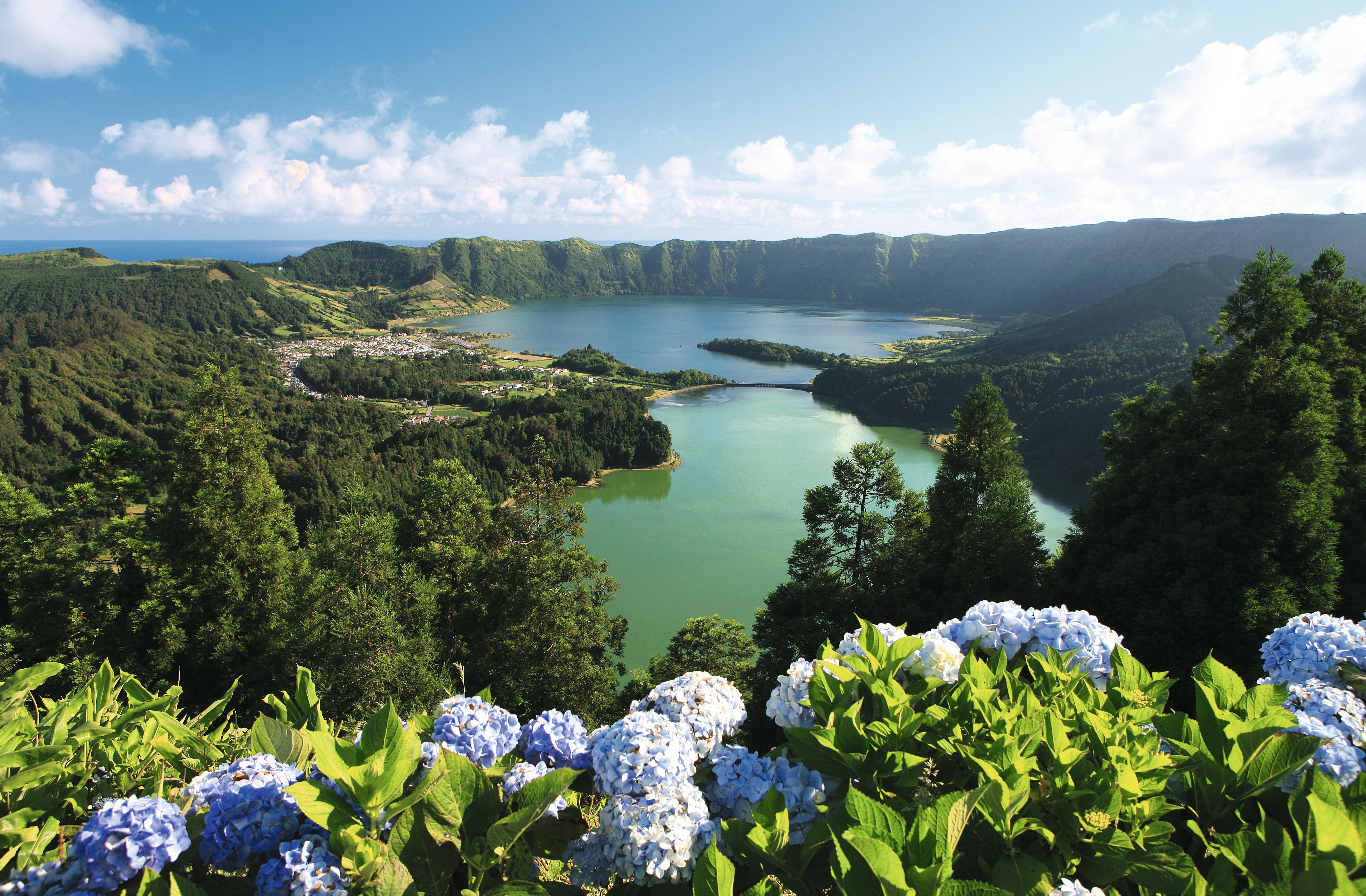 Azorenes ciades lake