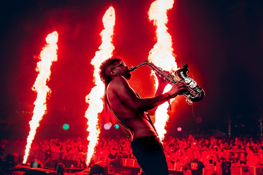 Sexy Sax Man I fyr og flamme