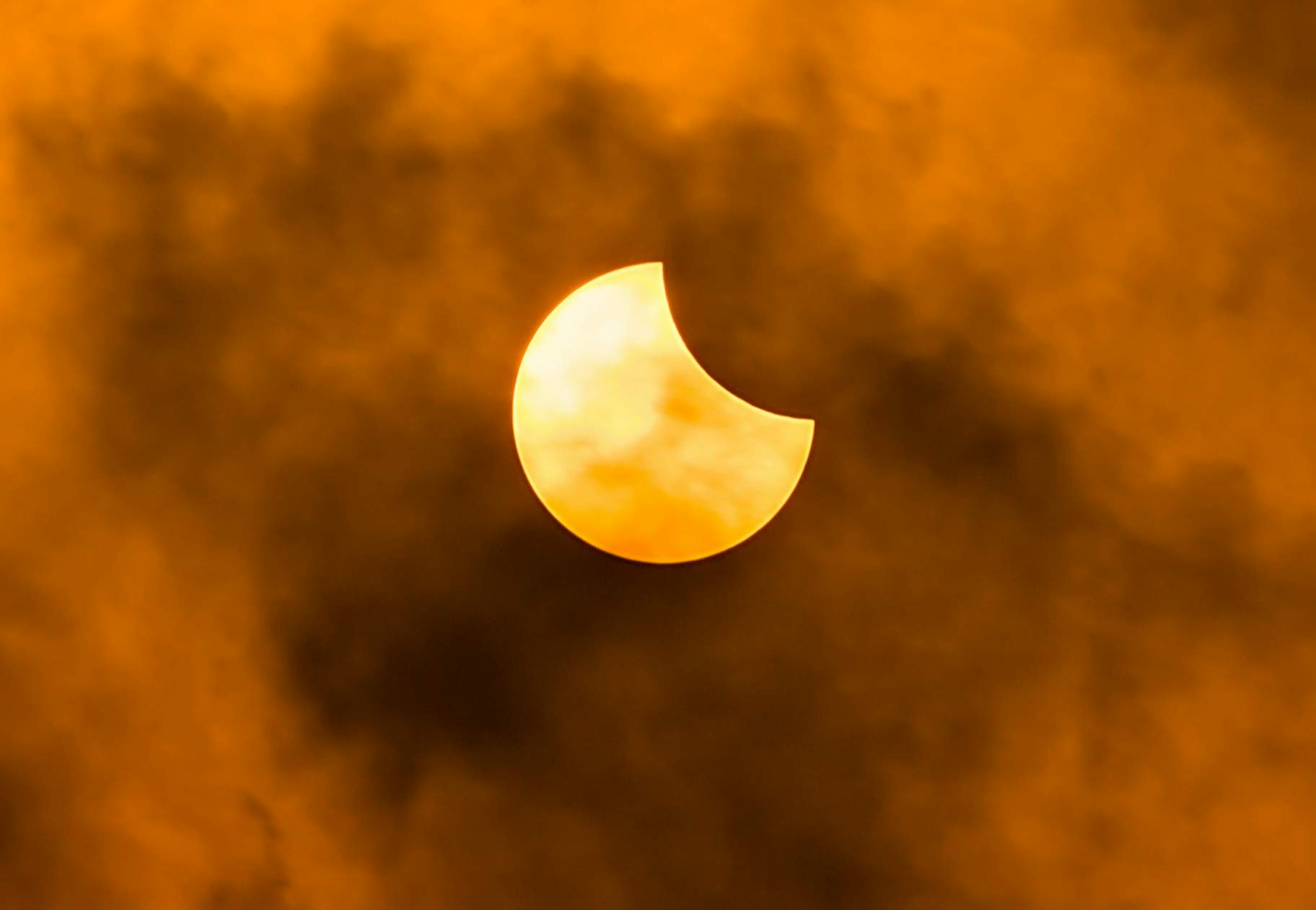 Sådan forbereder dig på solformørkelsen | Digitalfoto.dk