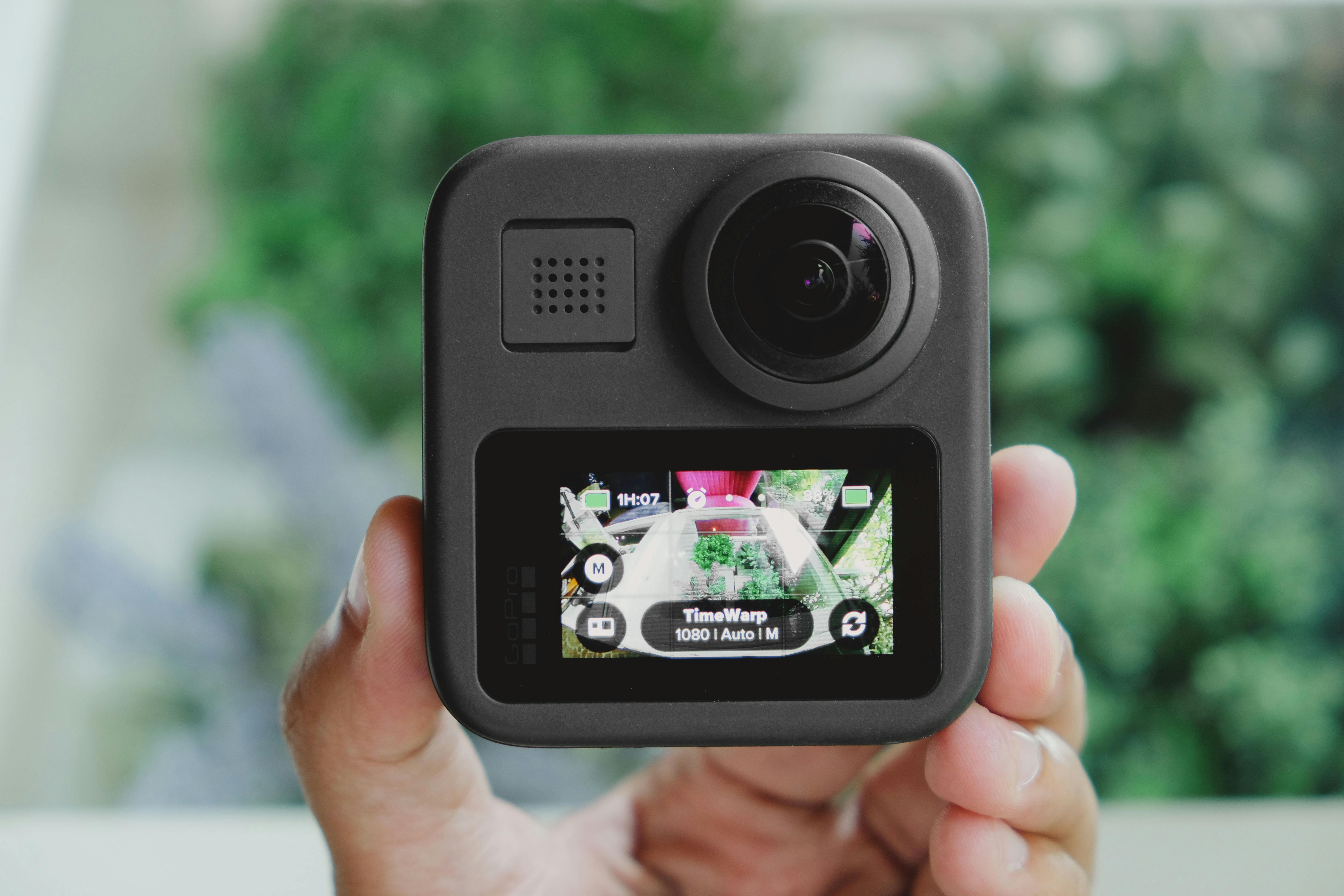 GoPro Max GoPro Max gir deg også mulighet til å live-streame turene dine.