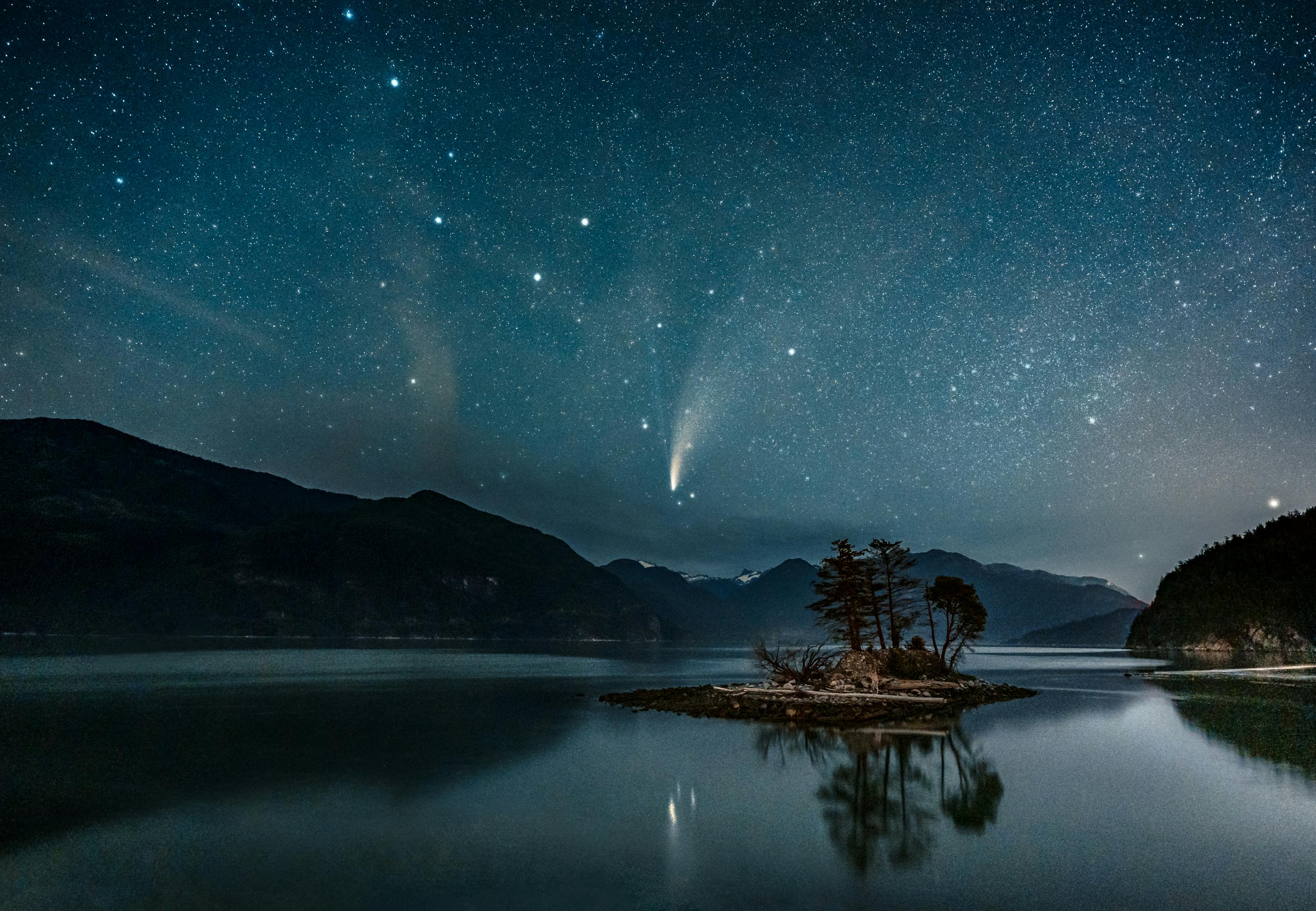 Neowise-komeetta.