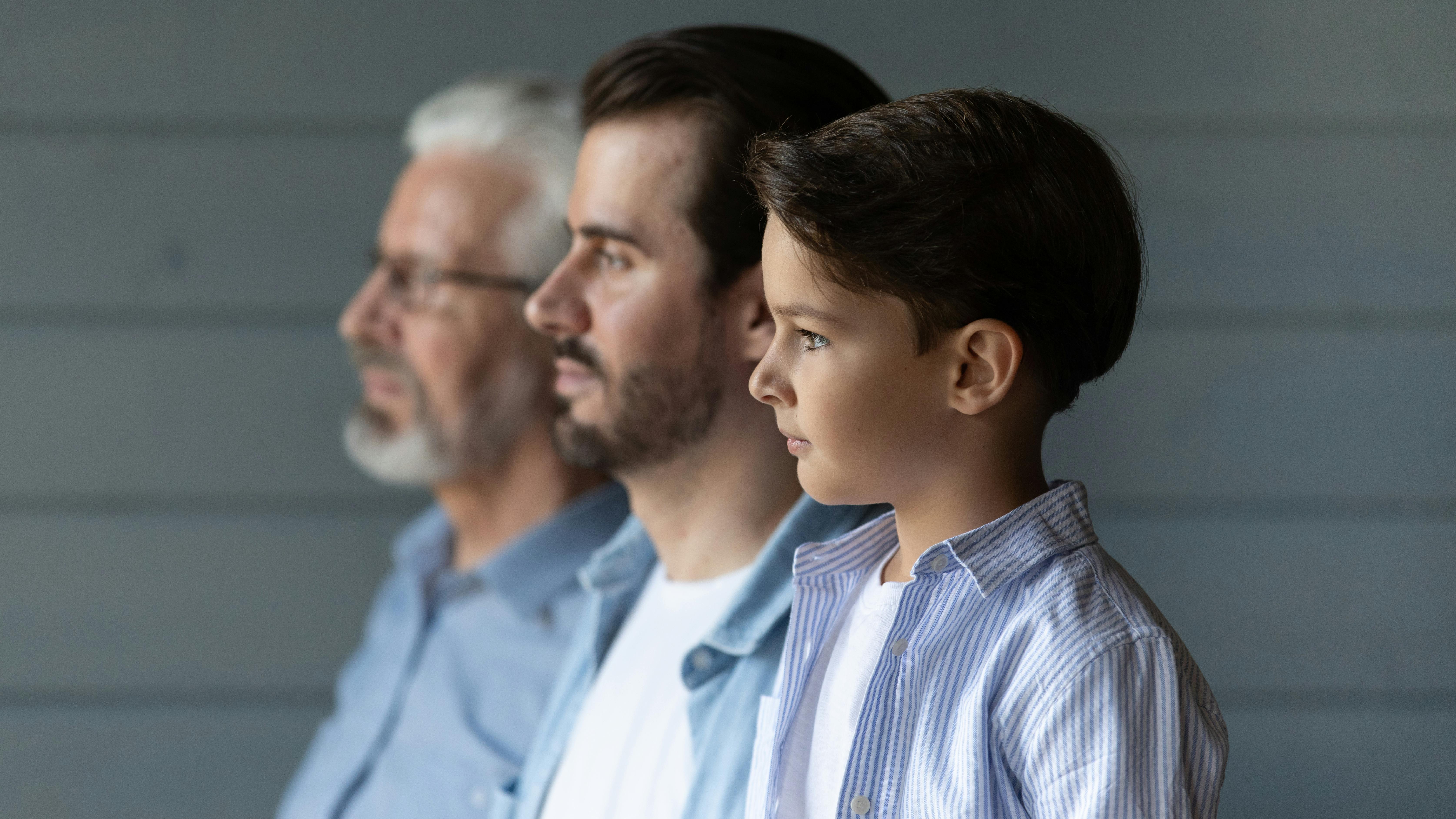 familie på rekke