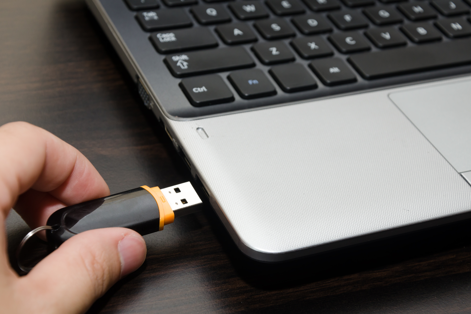 Gem filer på USB-nøgle | Komputer.dk