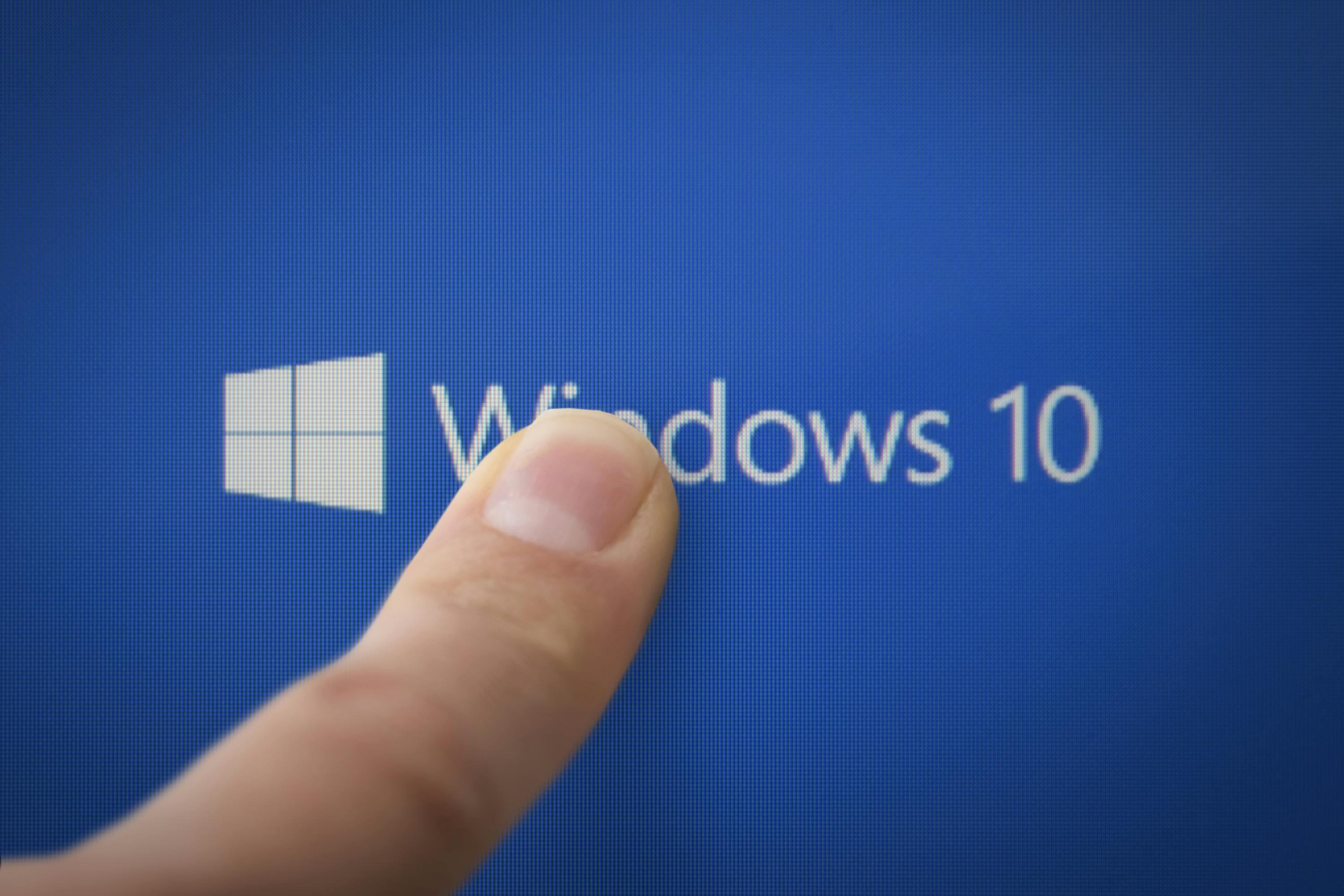 Windows 10 April 2018. Redstone 4. Spring Creators Update