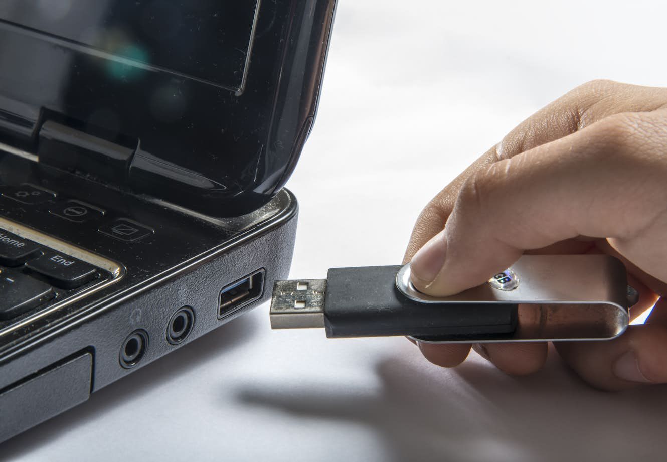 Hvad er på USB-stik og USB-nøgle? | Komputer.dk
