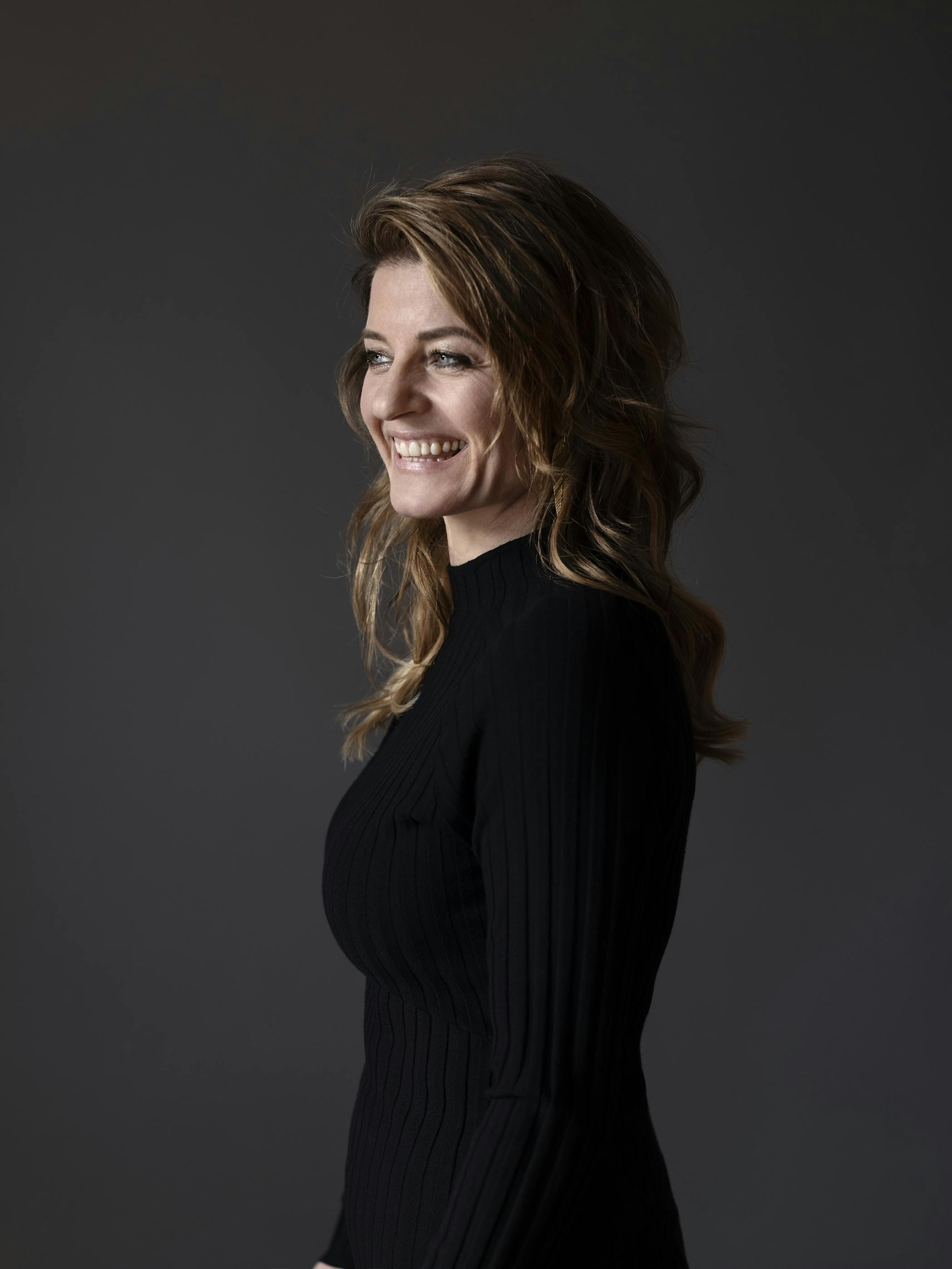 "Jeg er mindre frembrusende og mere usikker, end folk tror.” Portræt af forfatter Sissel-Jo Gazan