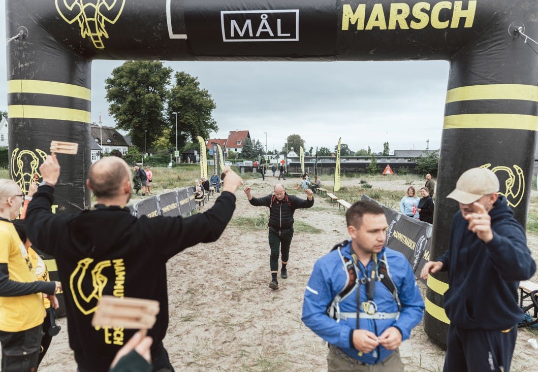 Mammut Marsch målport Oppblåsbar målport ved 100 km Mammut Marsch