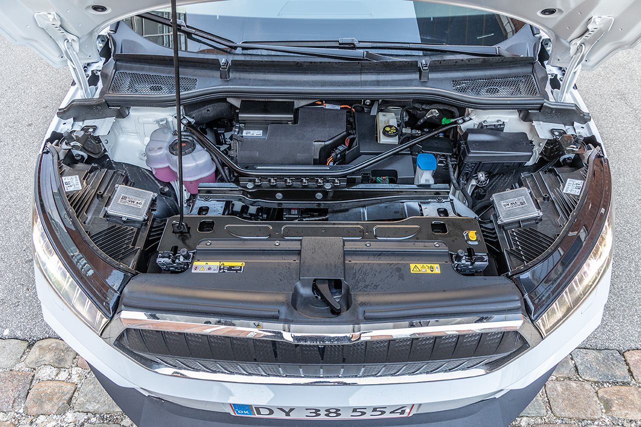 Test Af Skoda Enyaq: Elbil Får Markant Løft Og Falder I Pris ...