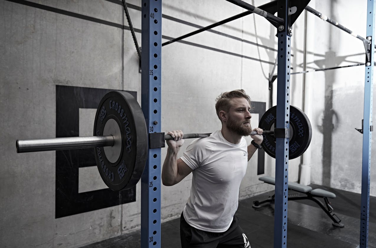 Knäböj, skivstång, fitness