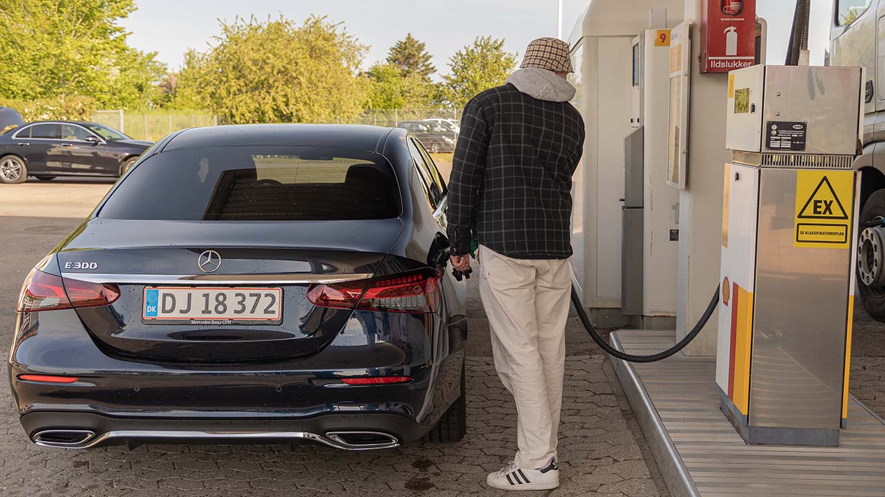 Det skal gøre, du fylder benzin på dieselbil | Bilmagasinet.dk