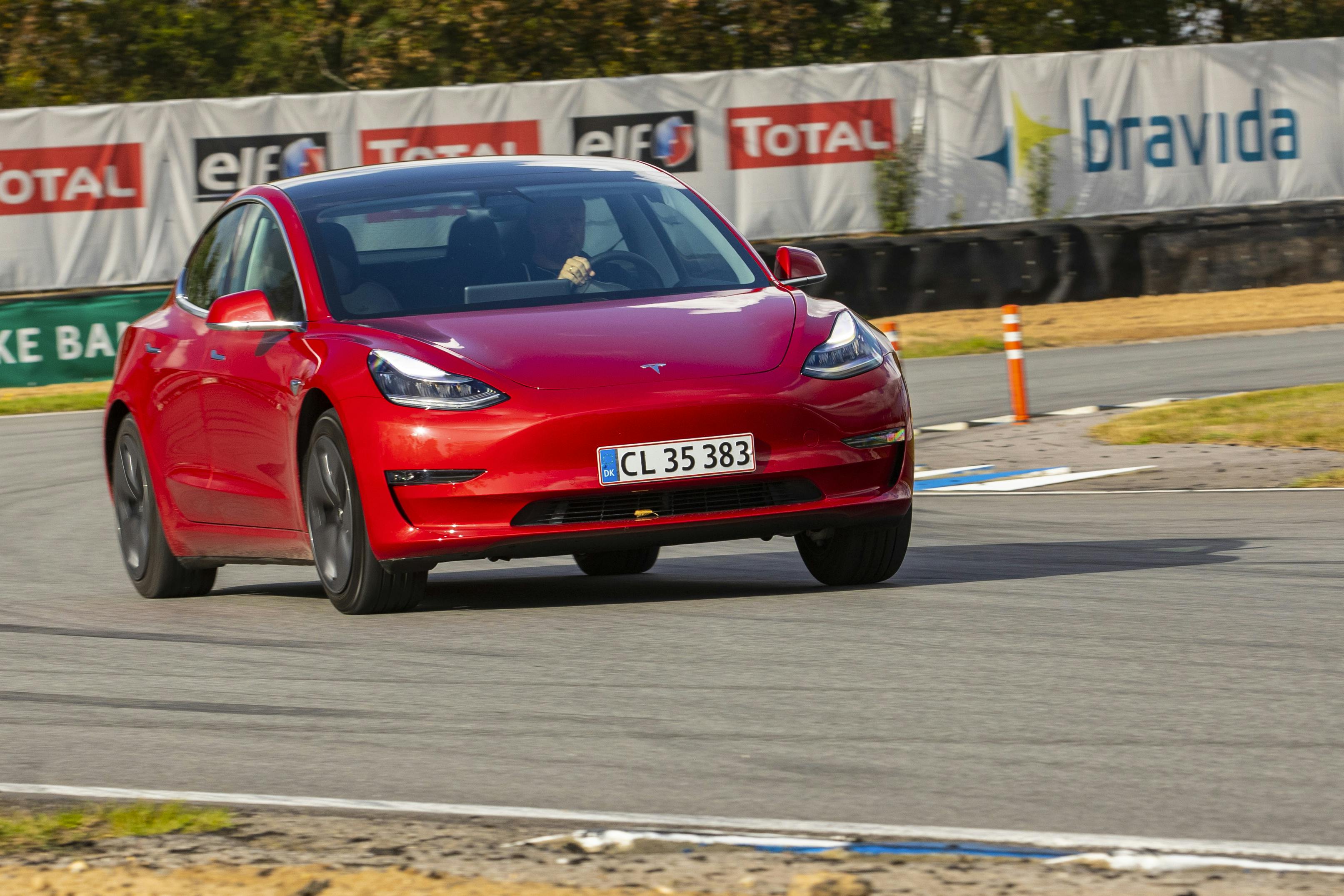 Tesla Model 3 Standard Range Tesla Model 3 Standard Range