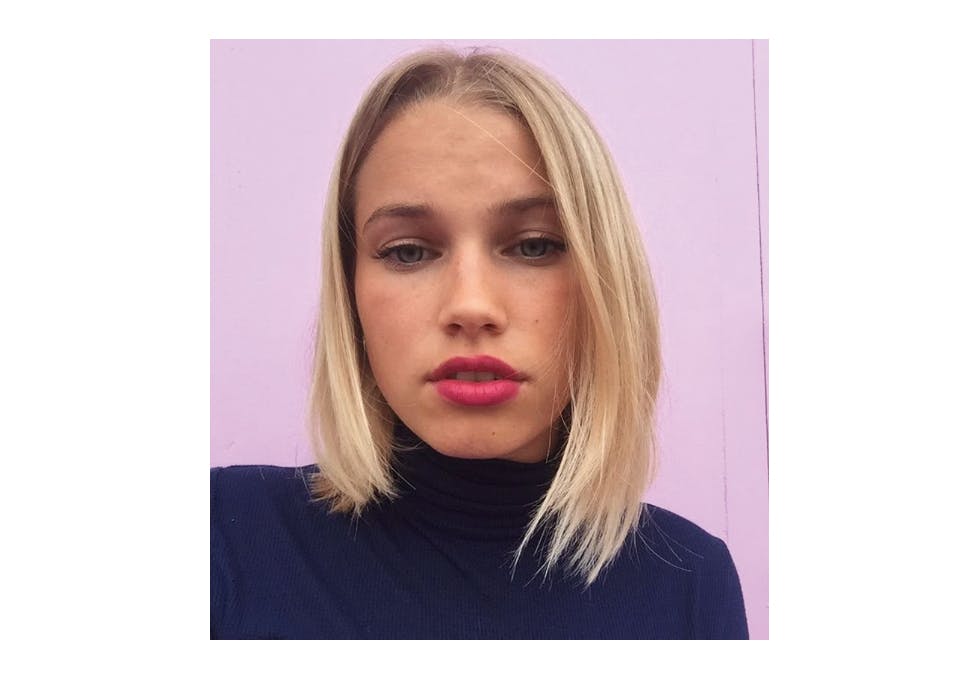 Thea Sofie Loch Næss med egen podcast