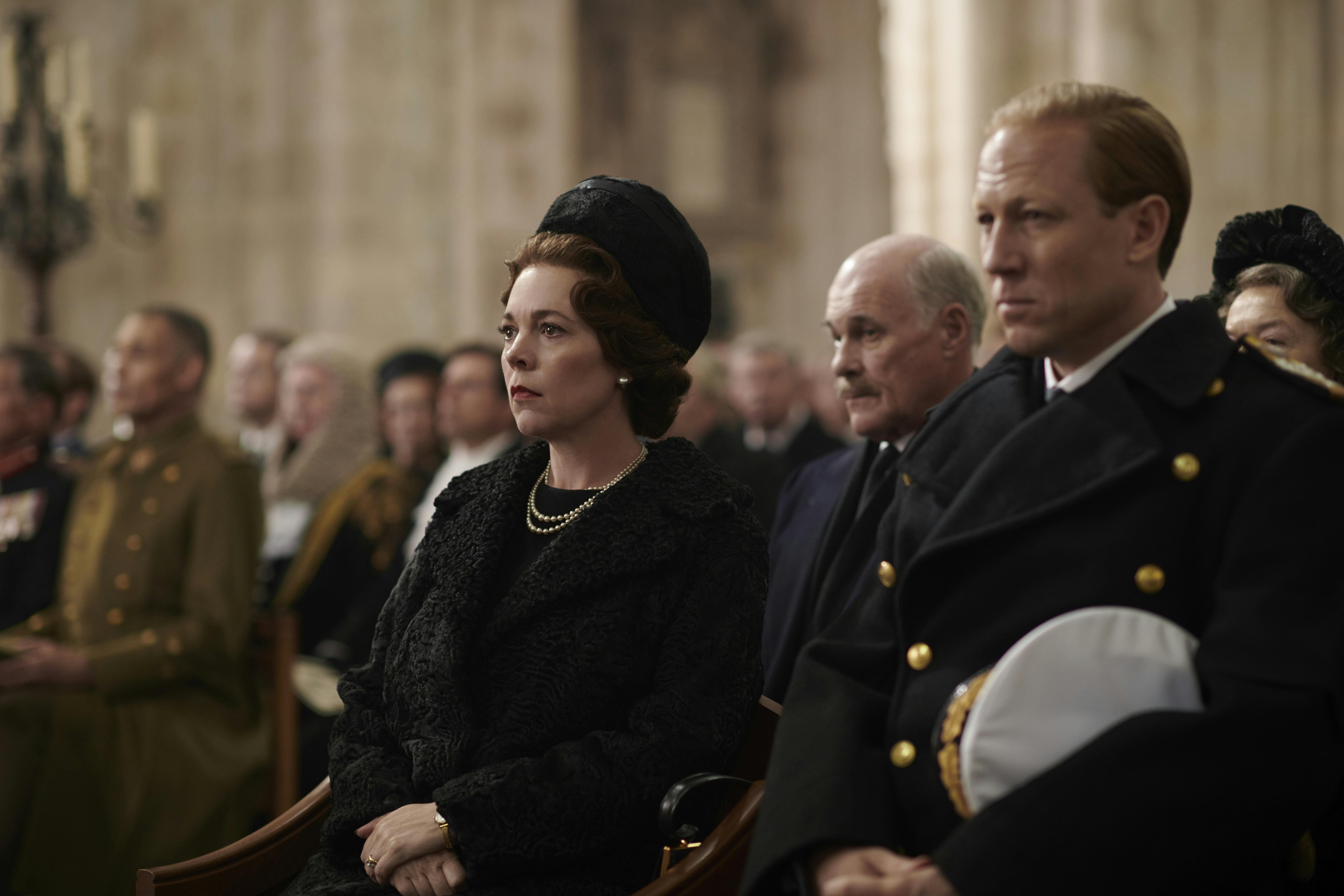 Tredje og fjerde sesong av The Crown er spilt inn samtidig. Dronning Elizabeth og Prins Philip i The Crown