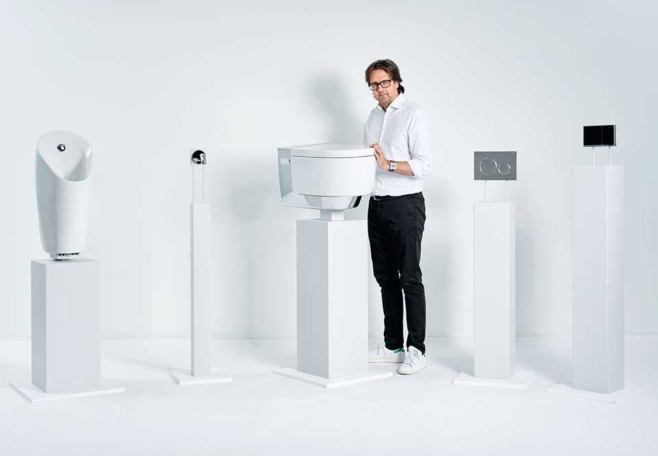 Christoph Behling har designet toilettet der rengør dig med vand Geberit AquaClean Mera