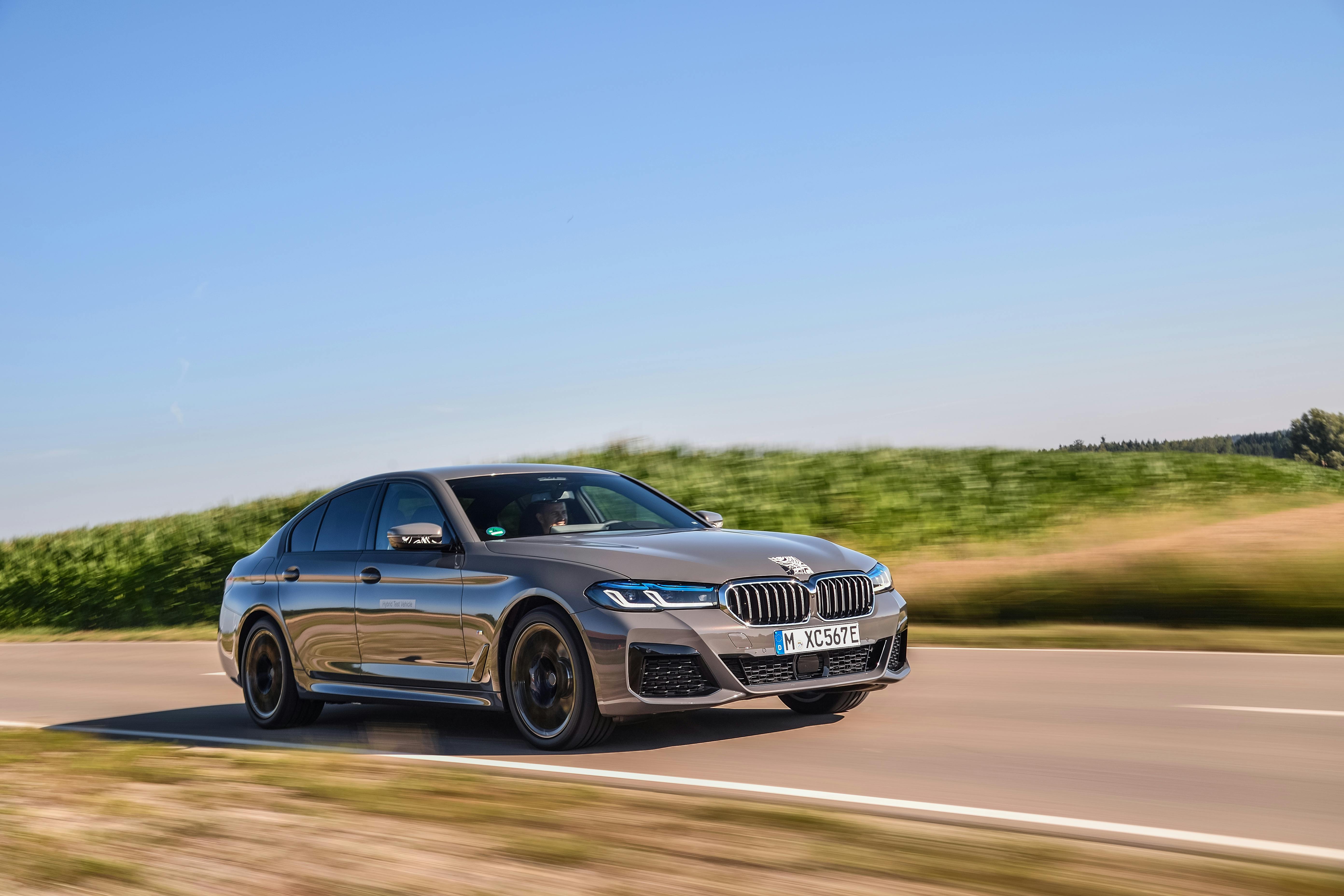 BMW 545e