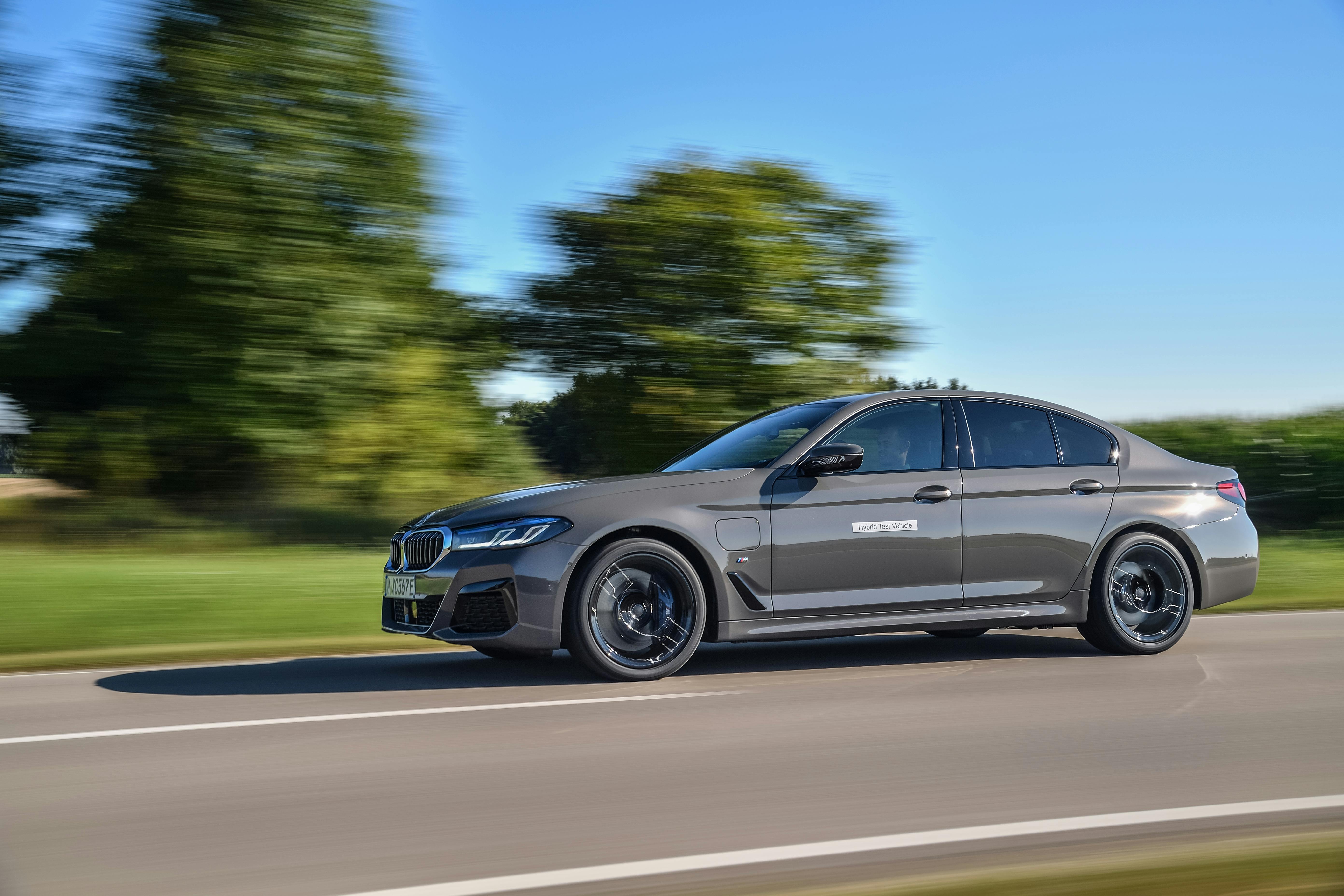BMW 545e