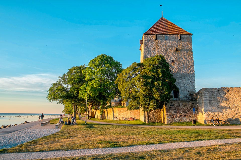Kruttornet, Visby ringmurs äldsta bevarade del.