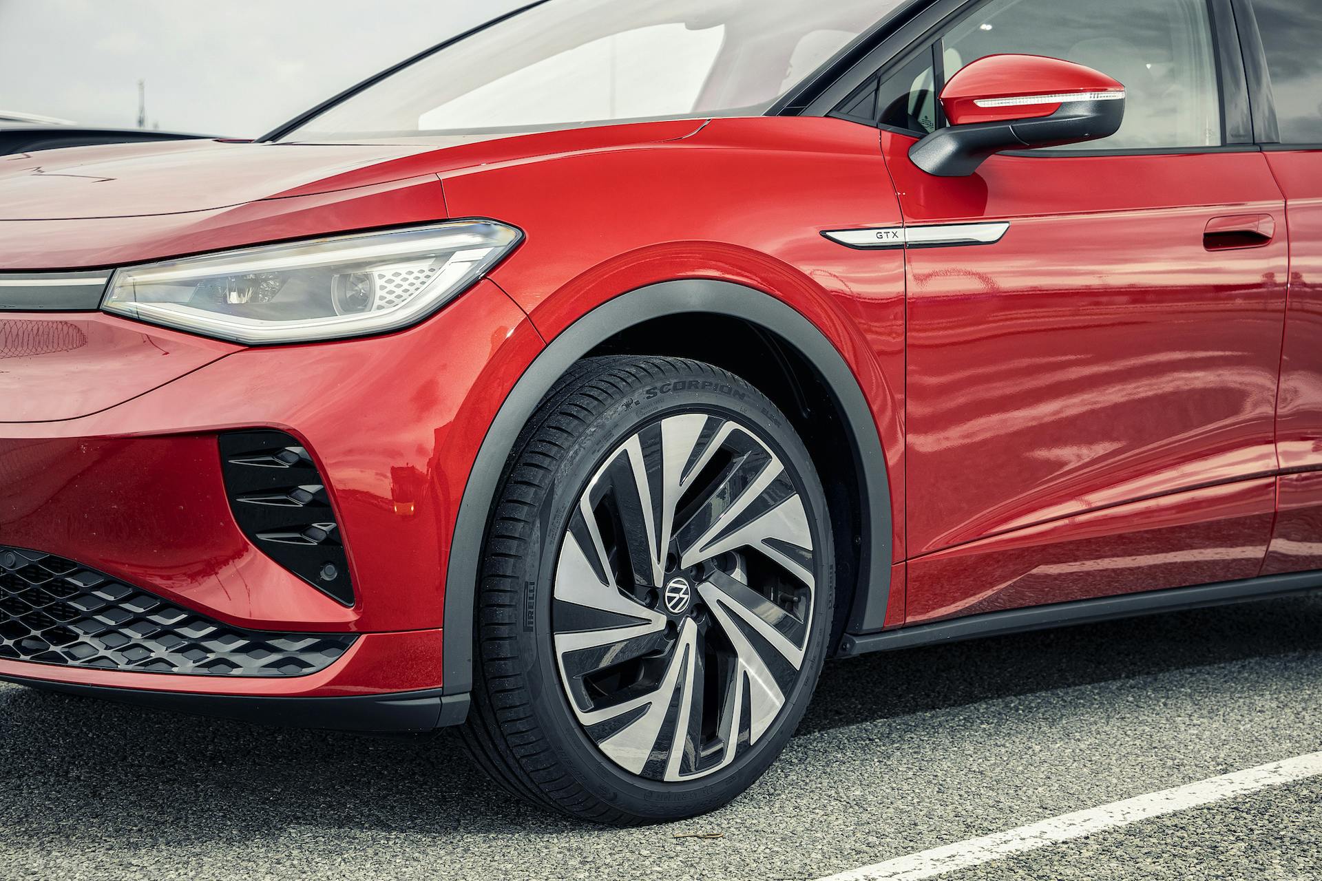 vw id4 test priser