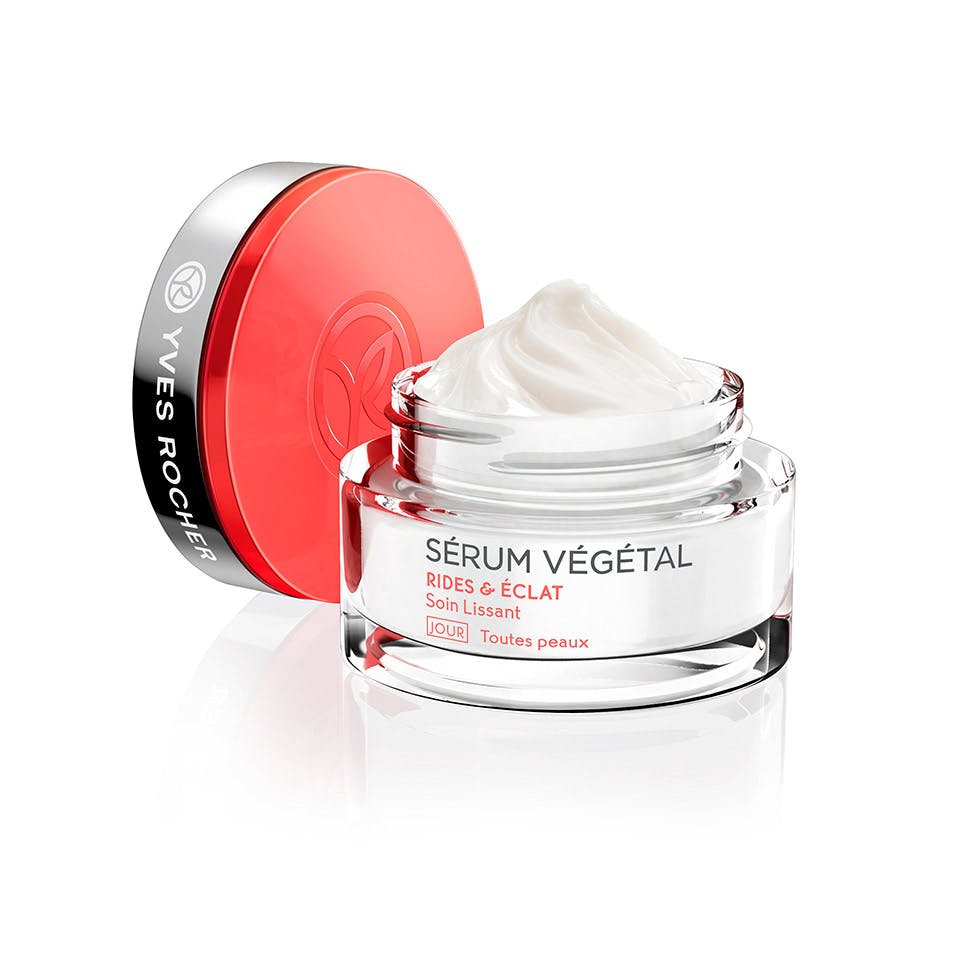 Wrinkles and Radiance Smoothing Daycare fra Yves Rochers hudplejeserie Sérum Végétal
