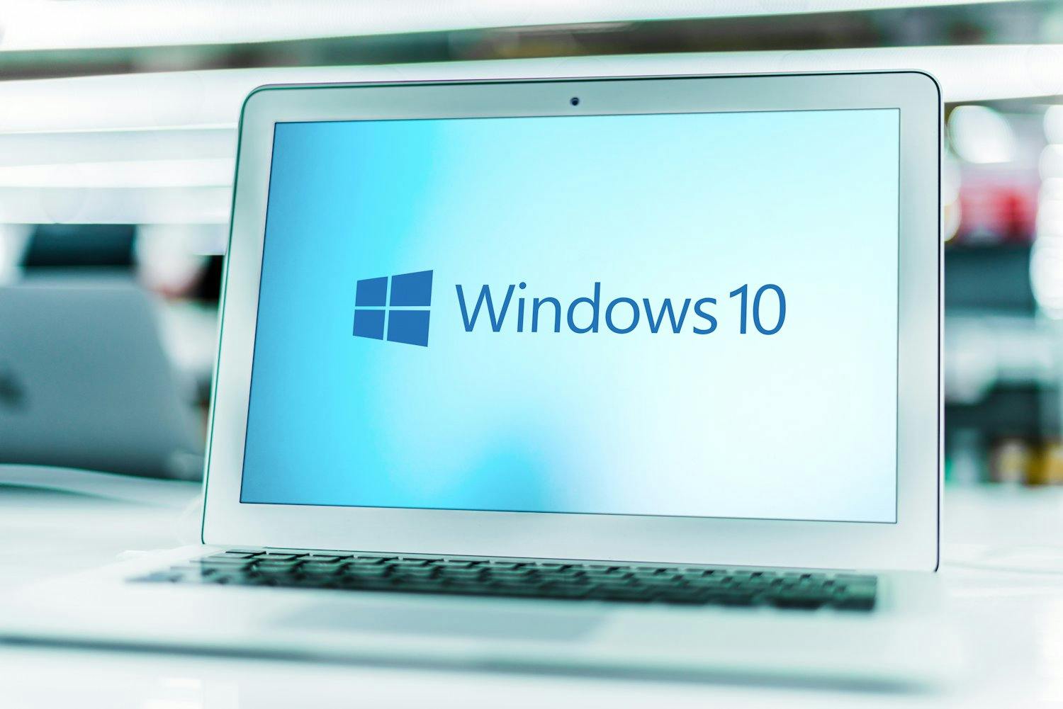 Har du en velfungerende pc med Windows 10 som ikke oppfyller systemkravene for Windows 11, blir den ikke nødvendigvis elektronikkavfall når Windows 10 går ut på dato i 2025. I stedet kan du kjøpe tre år med ekstra sikkerhetsoppdateringer.